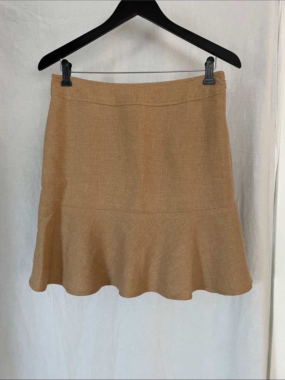 Vintage GAP Y2K Wool Skirt with Flutter Hem, Beige, Size 4